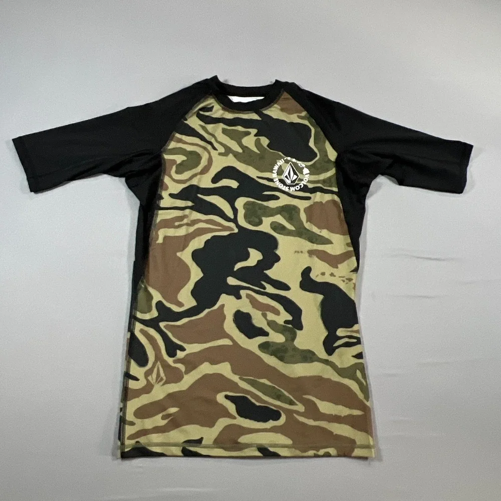 Volcom Rash Guard Swim Shirt Kids XL Multicolor Stretch Camo UPF 50+ Crew Neck